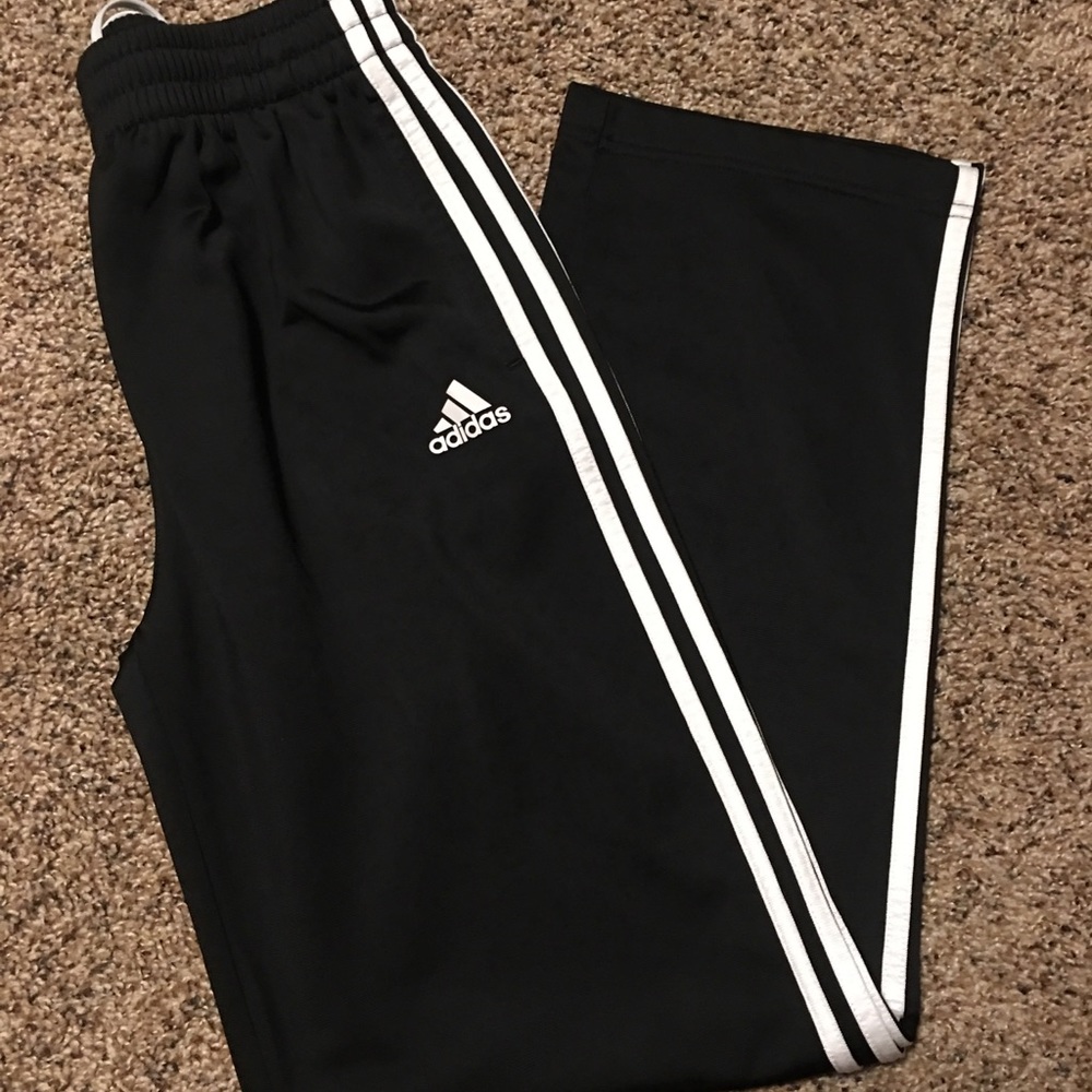 Adidas sweatpants